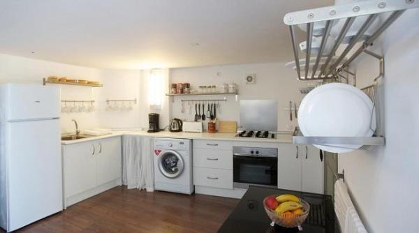 Where to place the washing machine - Place the washing machine in the kitchen 