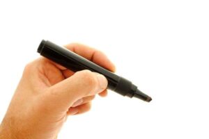 How to remove a stain from a permanent marker