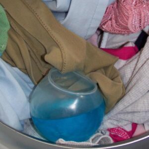 How to remove detergent stains – 5 steps