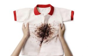 How to remove mud stains from clothes