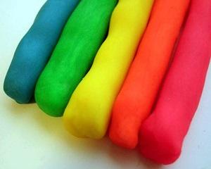 How to remove plasticine from clothes