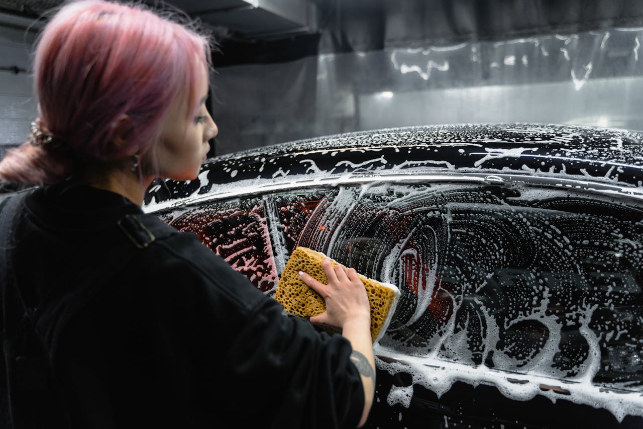 clean car windows