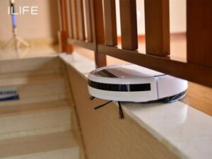 How a robot vacuum cleaner works