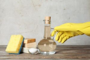 How to Clean with Baking Soda and Vinegar