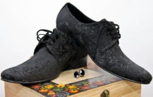 How to clean black suede