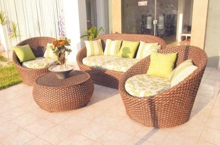 How to clean wicker furniture