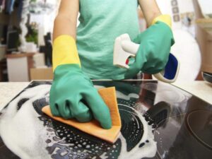 How to make a homemade all-purpose cleaner