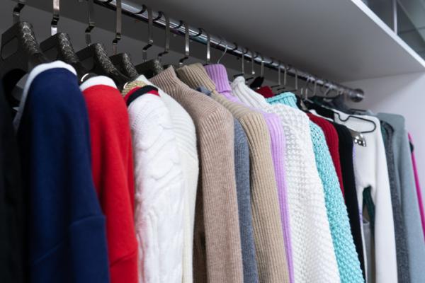 How to remove the closed smell from closets